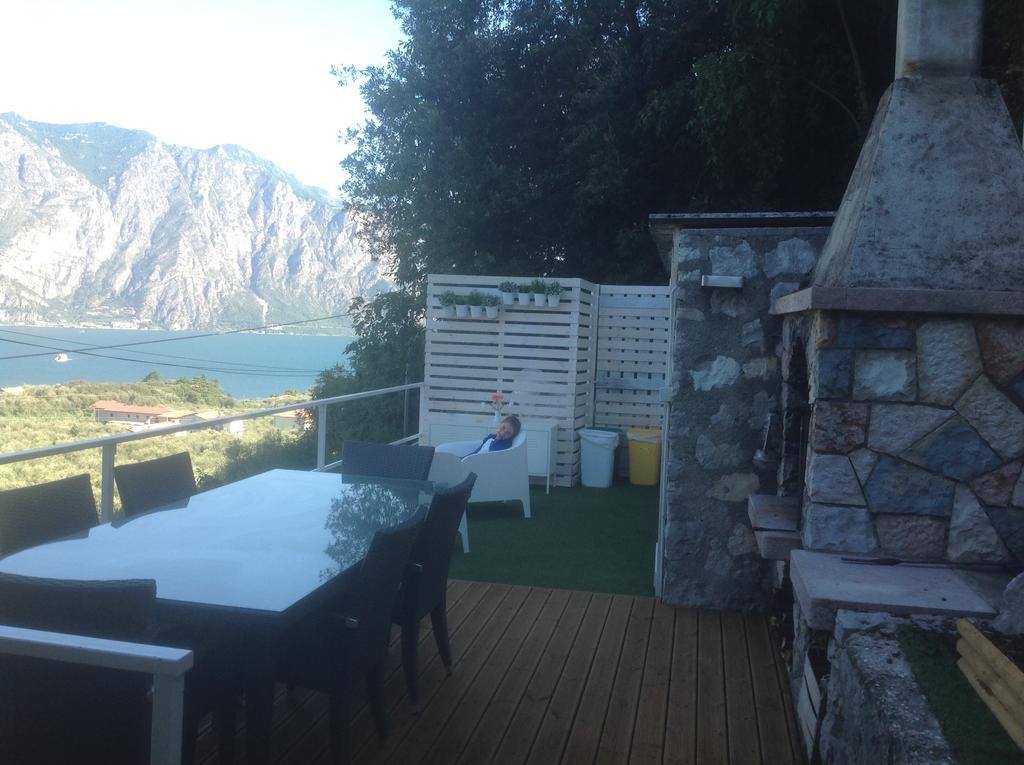 Villa Arianna Panoramic Apartments Malcesine Kültér fotó