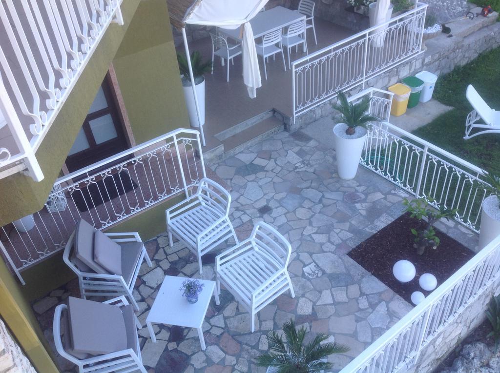 Villa Arianna Panoramic Apartments Malcesine Kültér fotó
