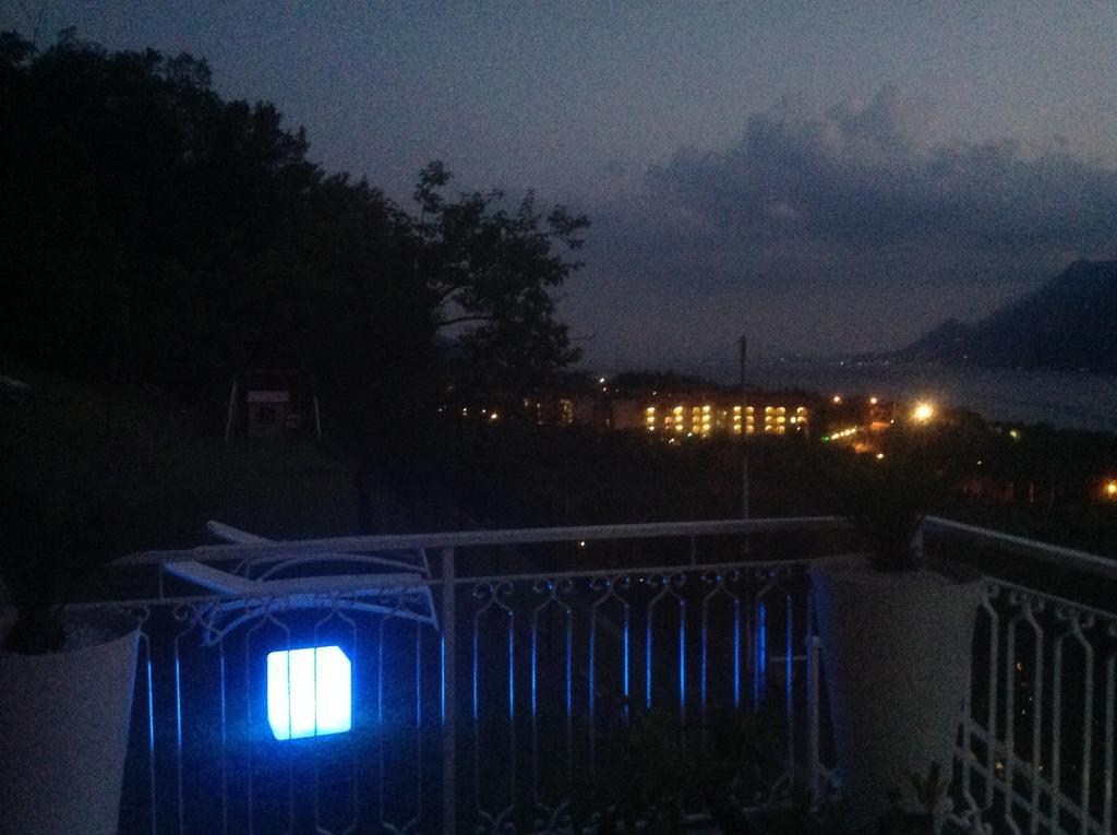 Villa Arianna Panoramic Apartments Malcesine Kültér fotó